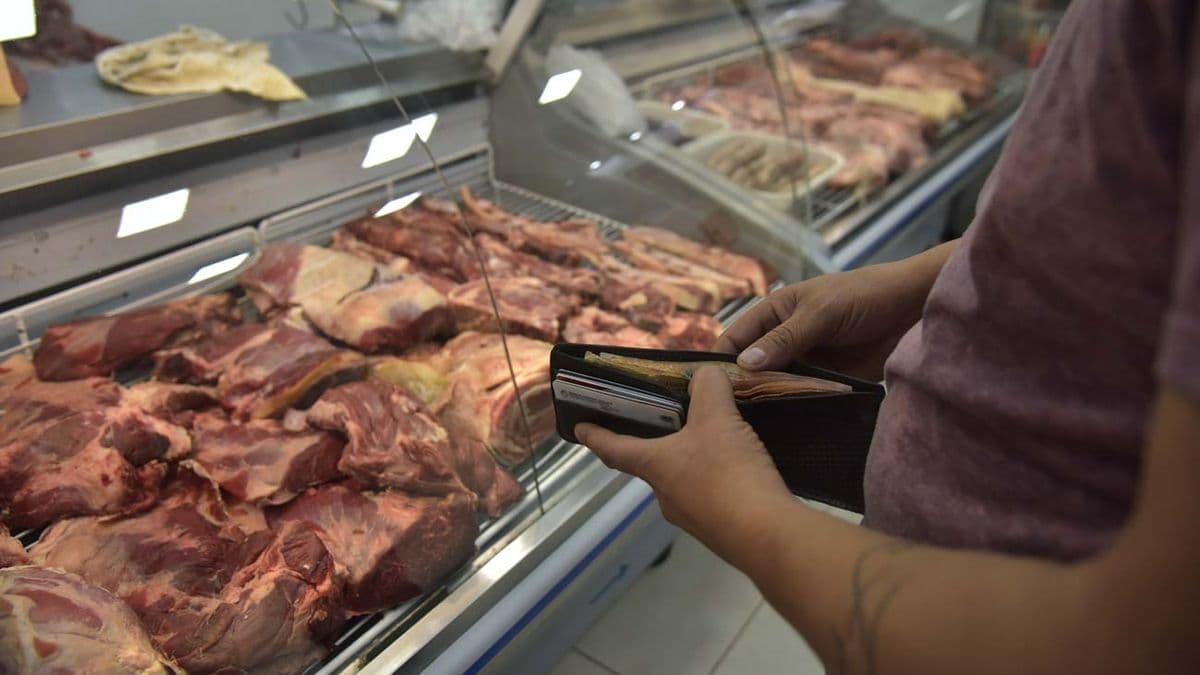 El asado pierde terreno: por el precio de un kilo se pueden comprar tres de cerdo