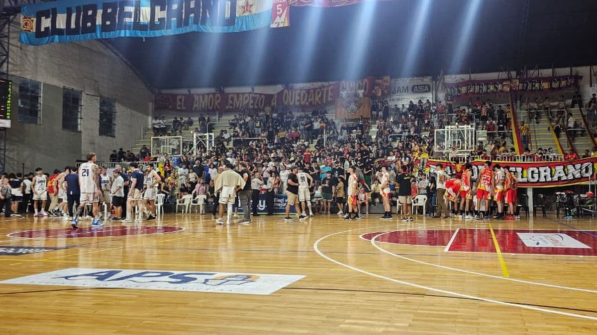 San Nicolás: sanciones para Belgrano y Somisa, expectativa por la reanudación del partido de básquetbol