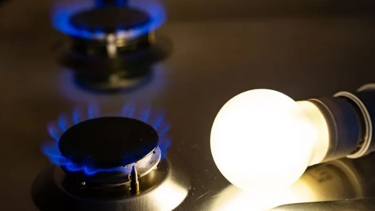 El Gobierno nacional dictó normas para los aumentos de tarifas de luz y gas