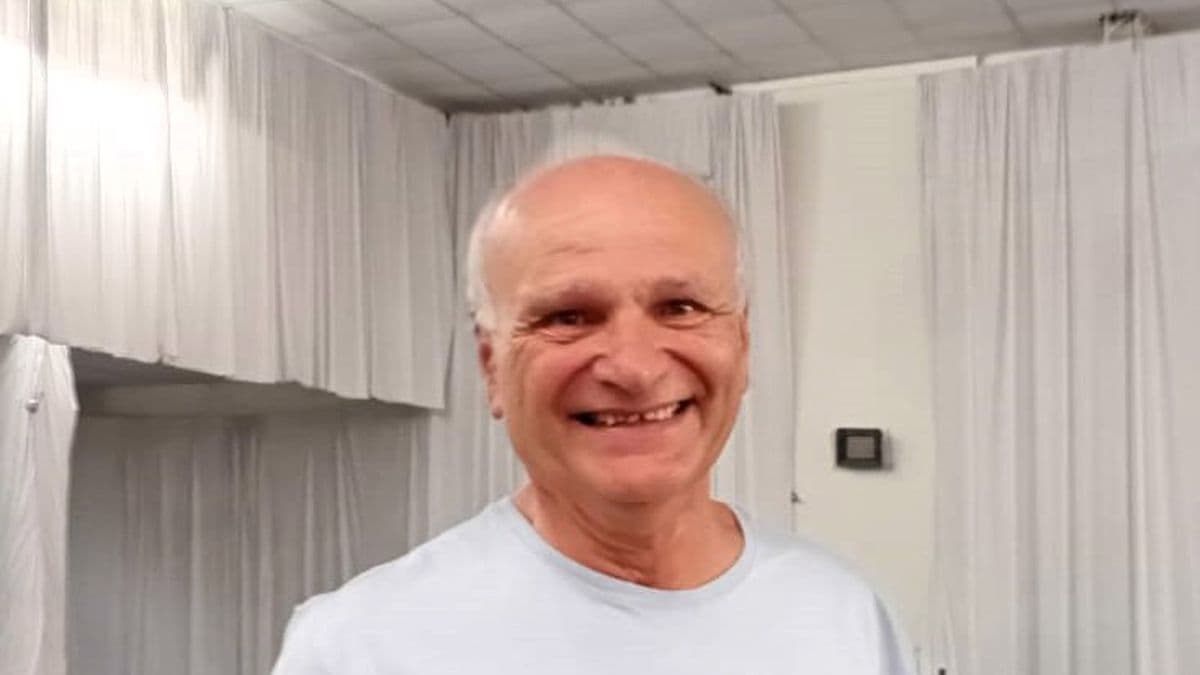 Carlos Sued: la sencillez de vivir coherente con los valores aprendidos en su querido barrio Acevedo