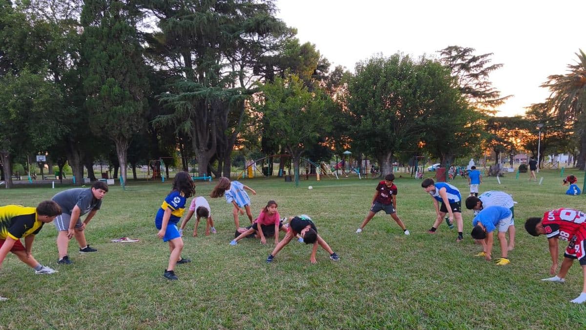 Acción de Verano: el CEF N° 60 de Ramallo promueve actividad física y hábitos saludables para todas las edades