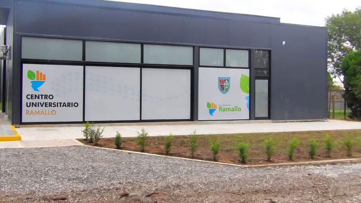 Ramallo: Cerraron las inscripciones universitarias con una jornada especial en Pérez Millán