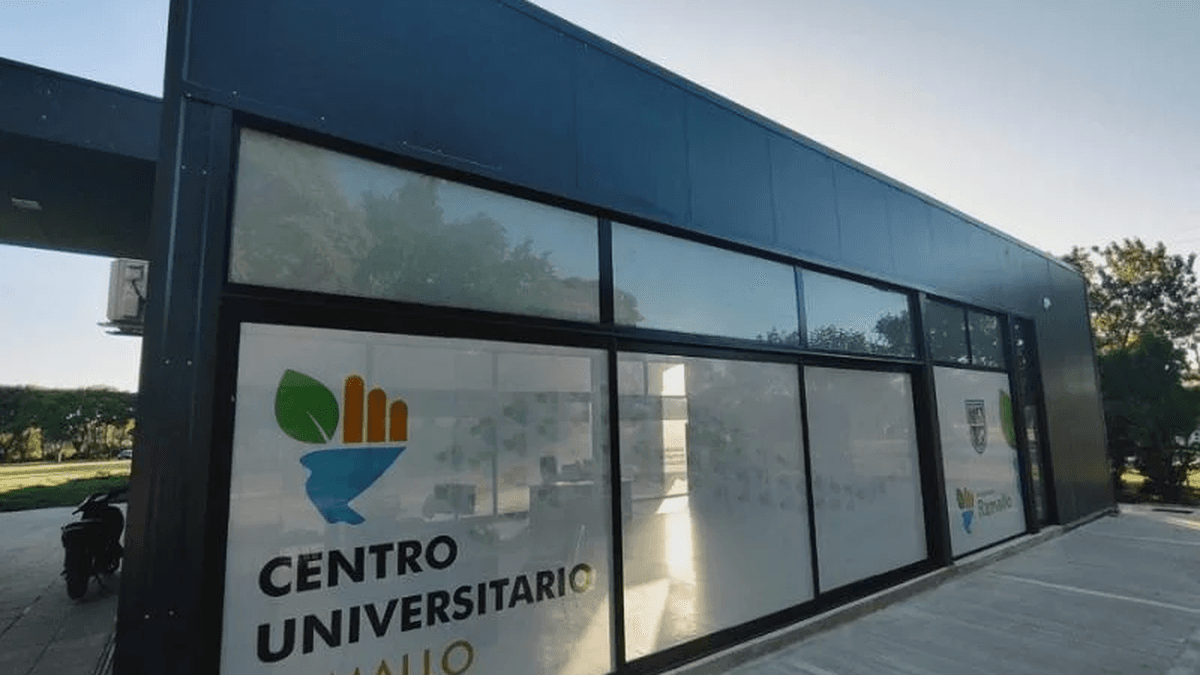 Ramallo: Piden completar documentación en el Centro Universitario Municipal