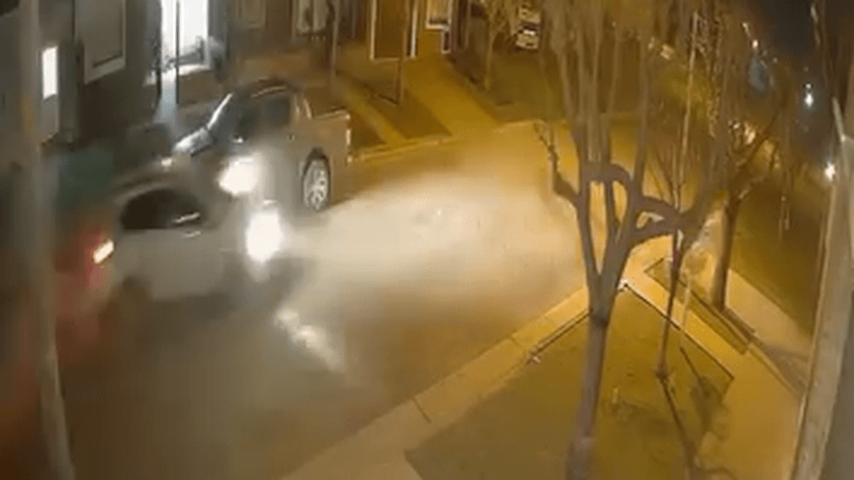Acevedo: denuncian que corren picadas de autos y provocan siniestros viales en las calles internas del pueblo