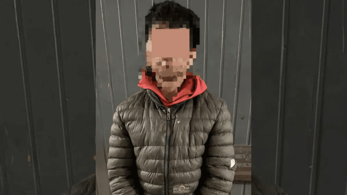 Detuvieron en el centro de San Nicolás a un hombre por privar de la libertad a su pareja y a su hijo