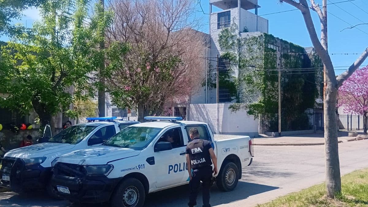 Baradero: La Justicia Federal investiga la amenaza de bomba en la escuela Santiago Ferrari de Baradero