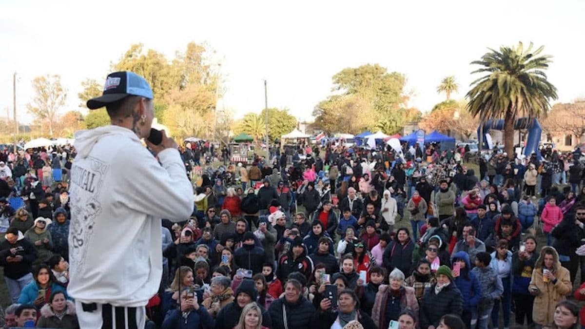 Doyle celebró con éxito una multitudinaria Fiesta de la Torta Frita con Miel