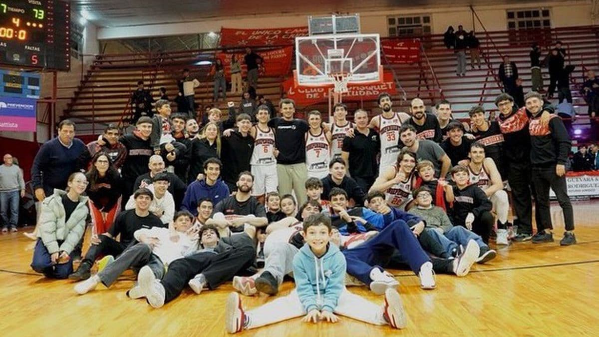 Liga Federal: Independiente de Zárate dio vuelta la serie ante San Martín (J) y está entre los 32 mejores