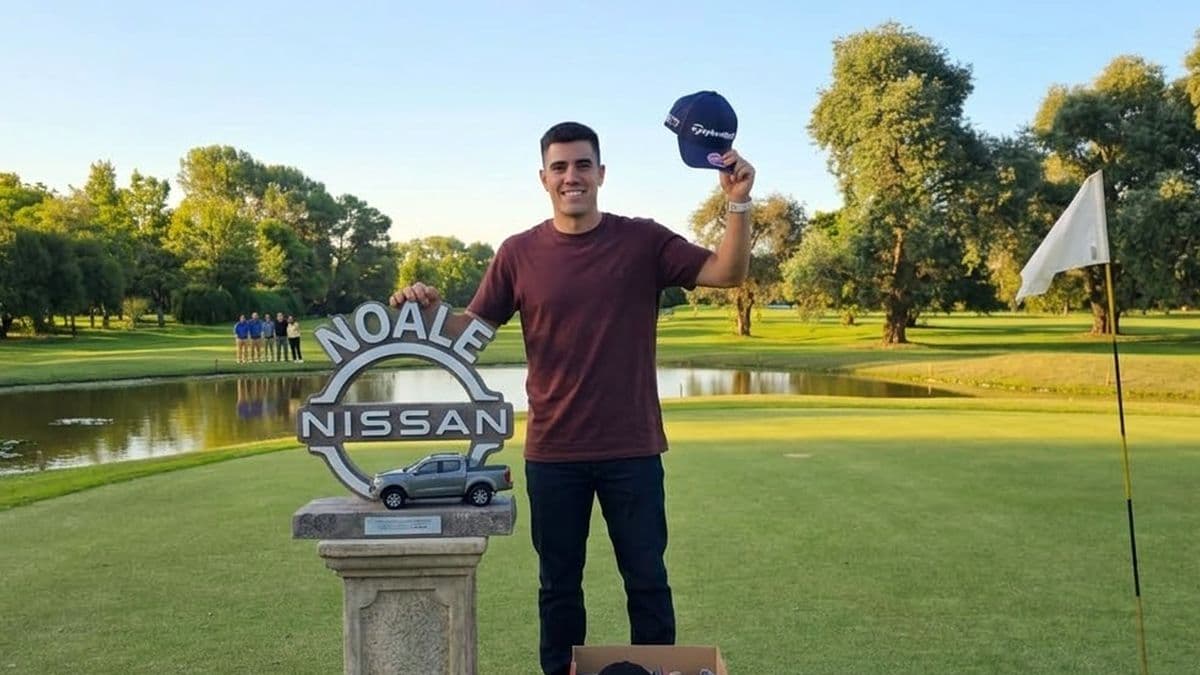 Juan Cruz Illia se quedó con el Torneo Apertura de golf