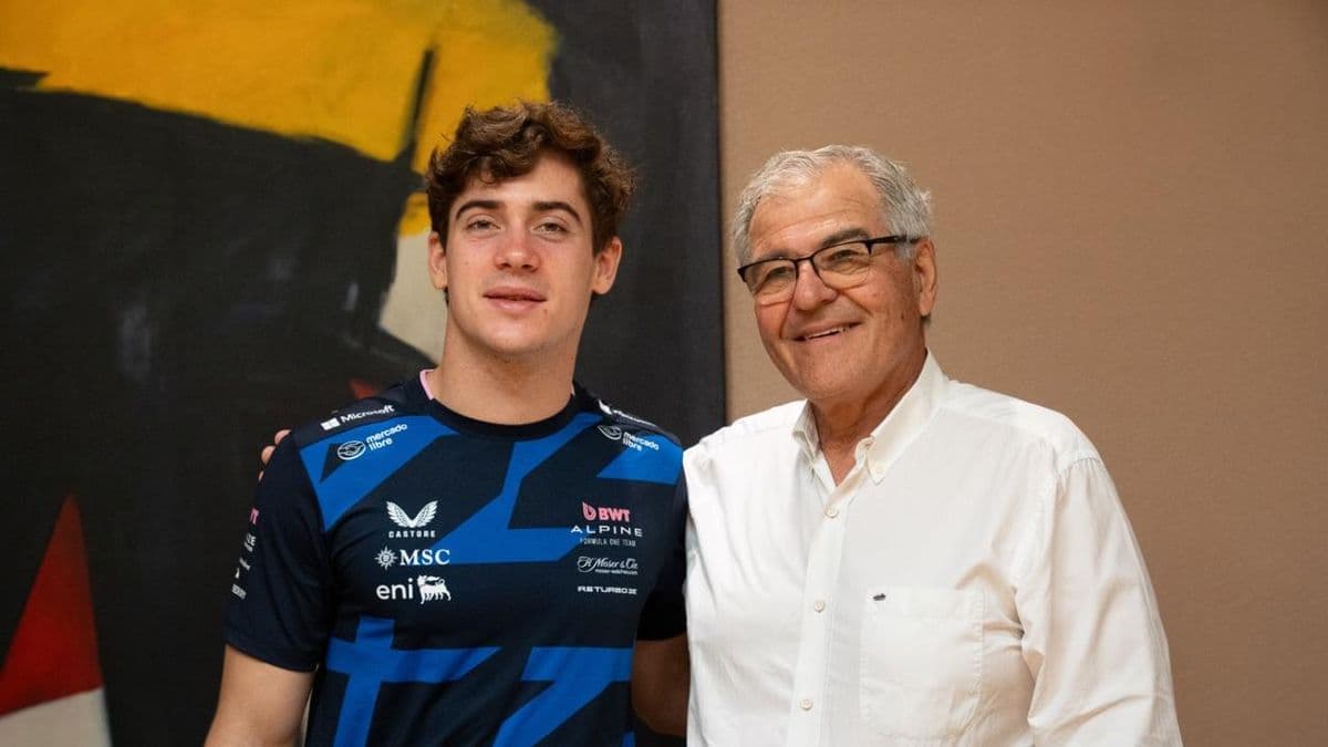 Franco Colapinto visitó Renault Argentina y compartió una charla con concesionarios y la prensa