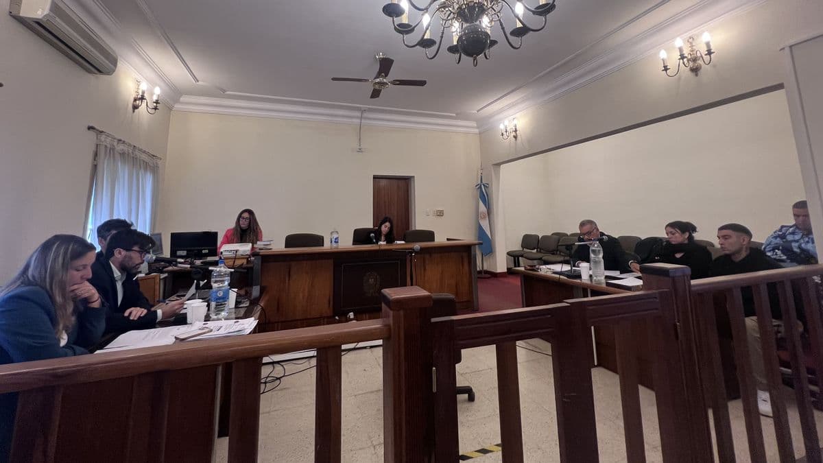 El acusado de participar en dos robos a comercios sostuvo su inocencia por la falta de pruebas en su contra