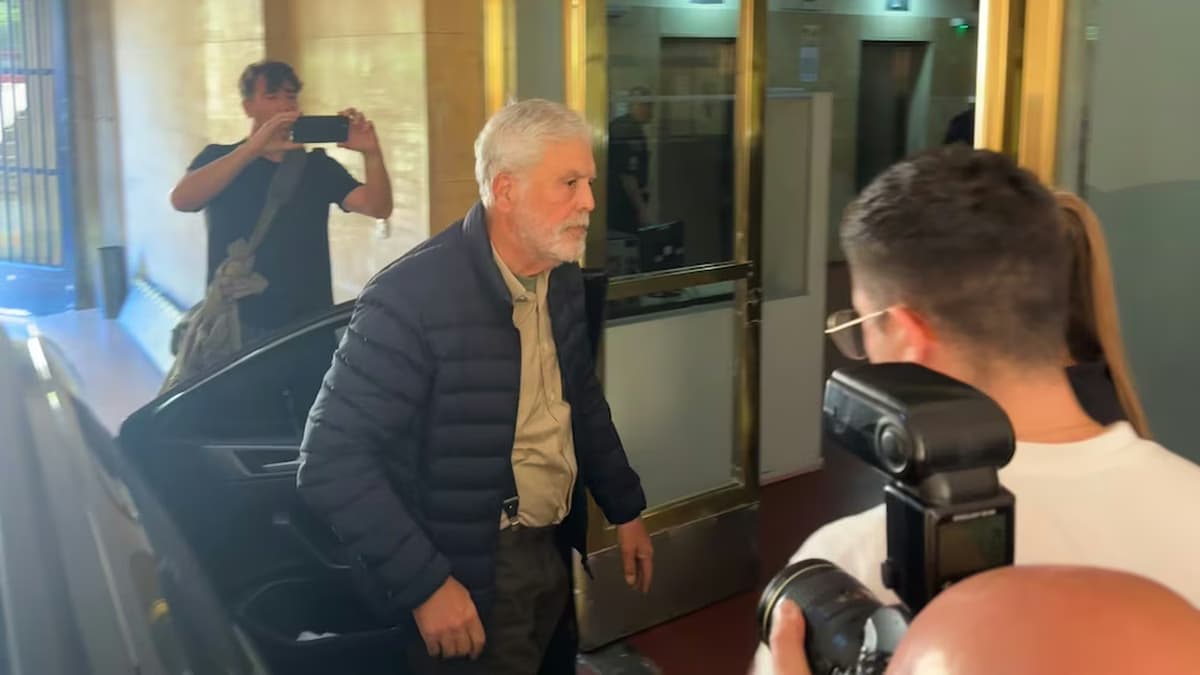Julio De Vido pidió volver a su chacra de Zárate con prisión domiciliaria