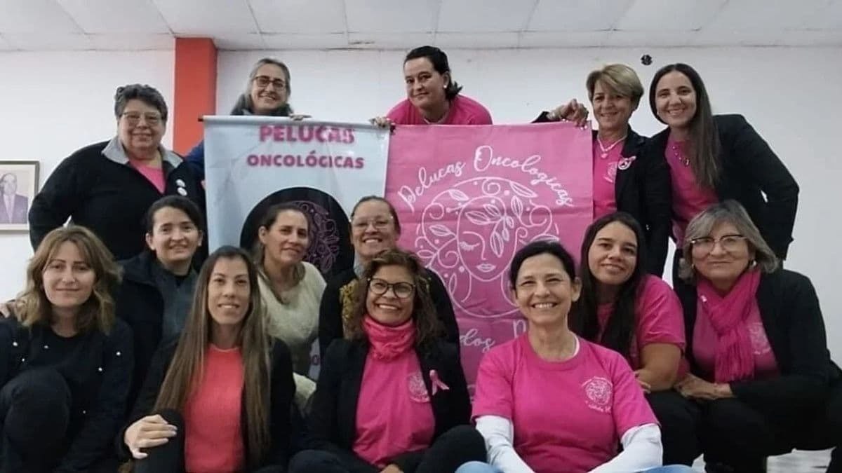 Latidos Rosa abrió un taller solidario en Villa Ramallo para pacientes oncológicos