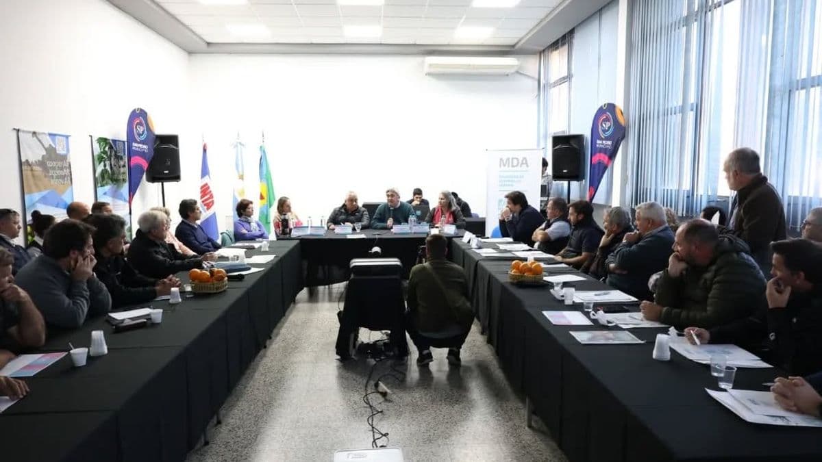 San Pedro fue sede de la Quinta Mesa Frutícola Provincial con fuerte respaldo al sector productivo bonaerense
