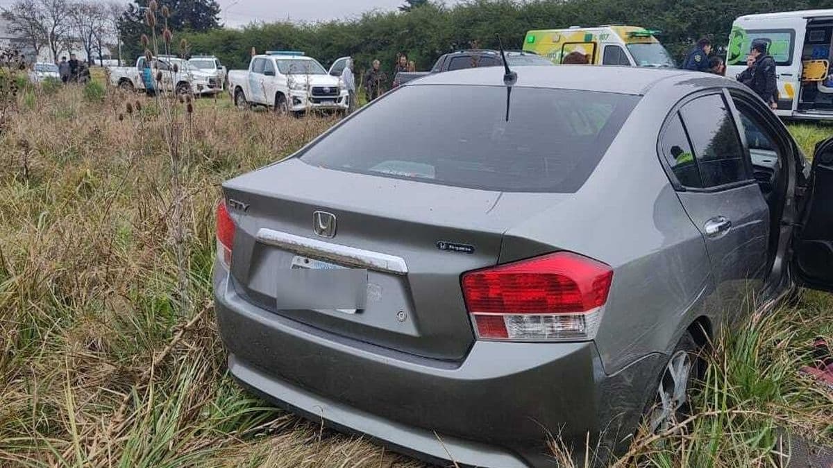 Una joven de 28 años sufrió una descompensación letal y murió mientras conducía en la ruta 32