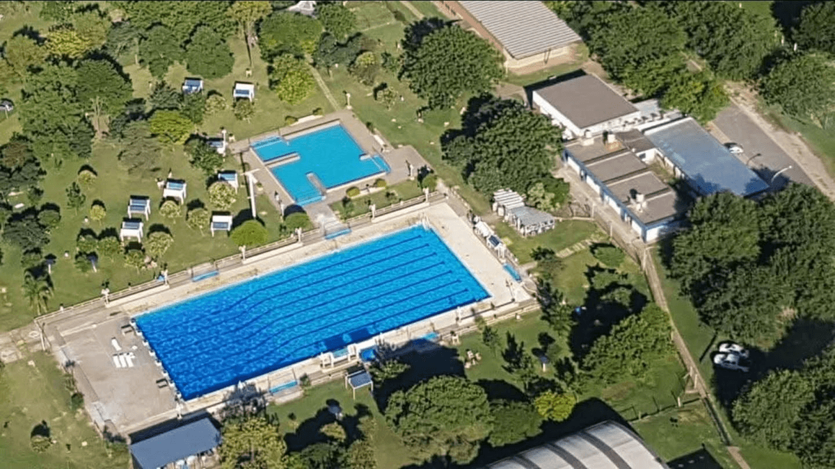 San Nicolás: Cuánto costará veranear en los clubes en la temporada de piletas 2025/2026