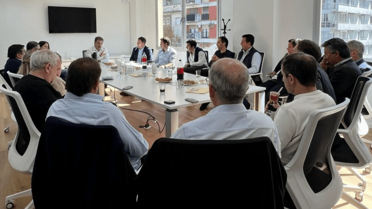 El PRO avanza en un acuerdo con LLA y apunta a destronar al kirchnerismo en PBA