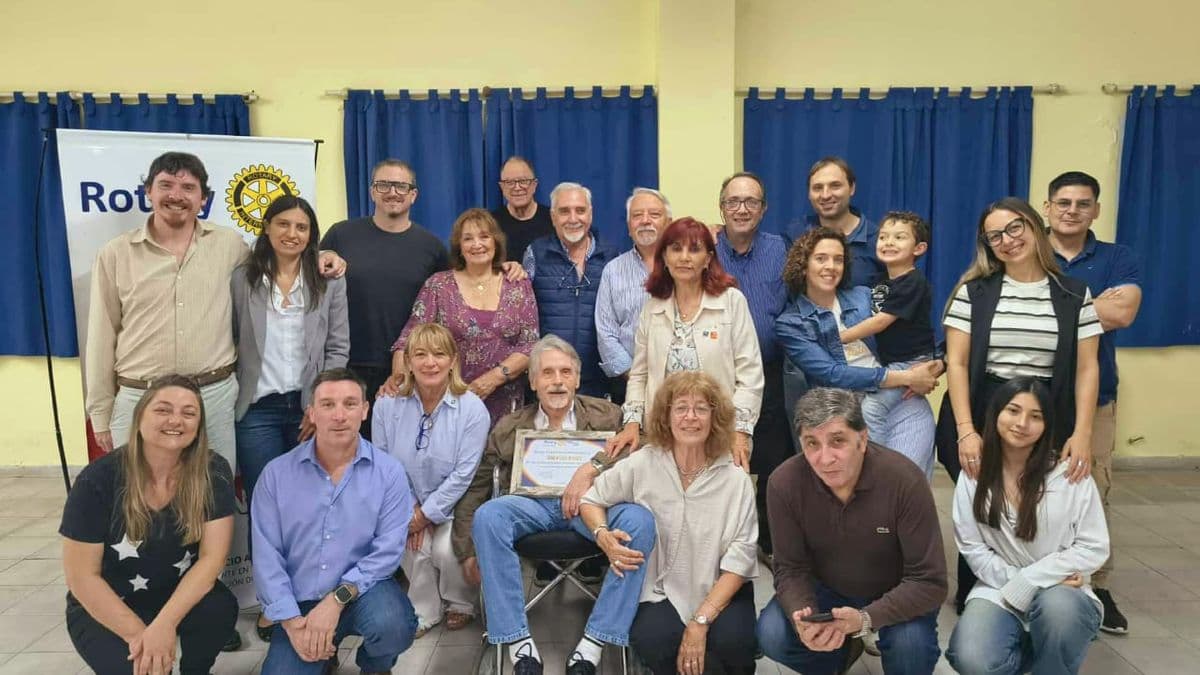 Treinta años de entrega y servicio a Rotary: emotivo homenaje a Sergio Múgica