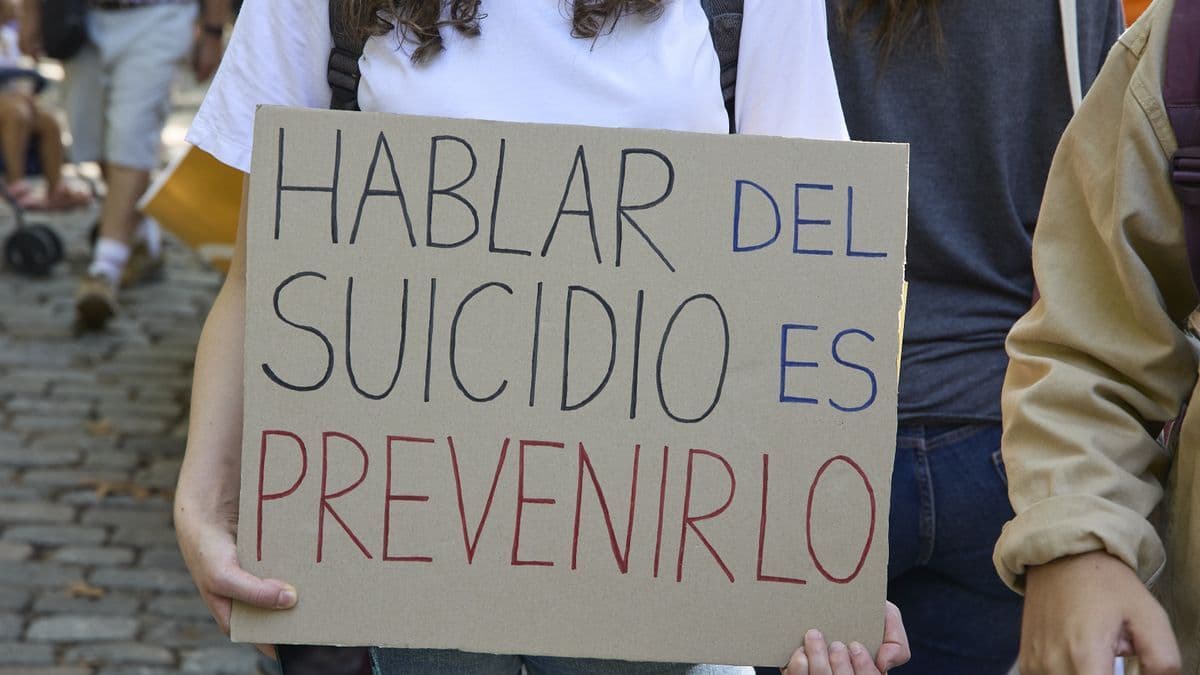 San Pedro: Charla abierta sobre salud mental y prevención del suicidio