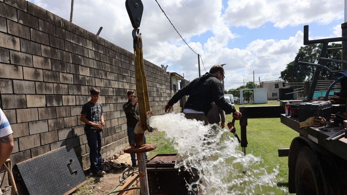 San Pedro: Restablecen el suministro de agua en Parque Mitre tras reemplazar bomba de alta potencia