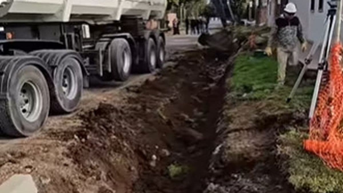 San Nicolás: avanza el tramo final de la pavimentación en Barrio Colombini