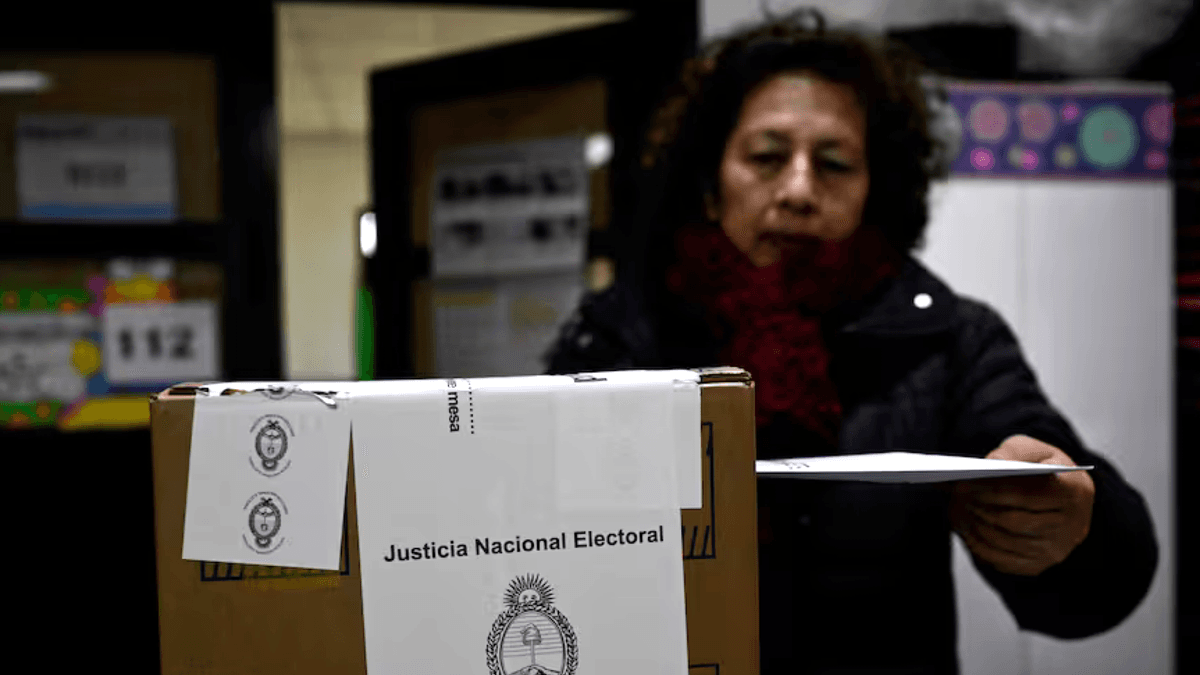 Dónde y cómo pagar la multa por no votar, de cara a las elecciones del 7 de septiembre