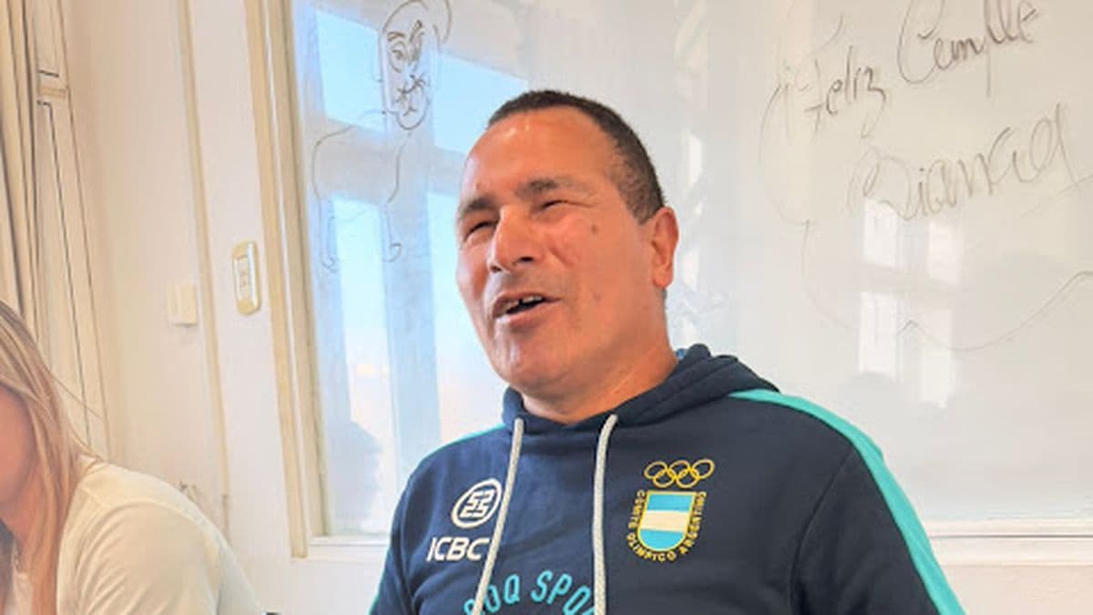 San Pedro: Silvio Velo inspiró a futuros docentes con una charla sobre inclusión y deporte adaptado