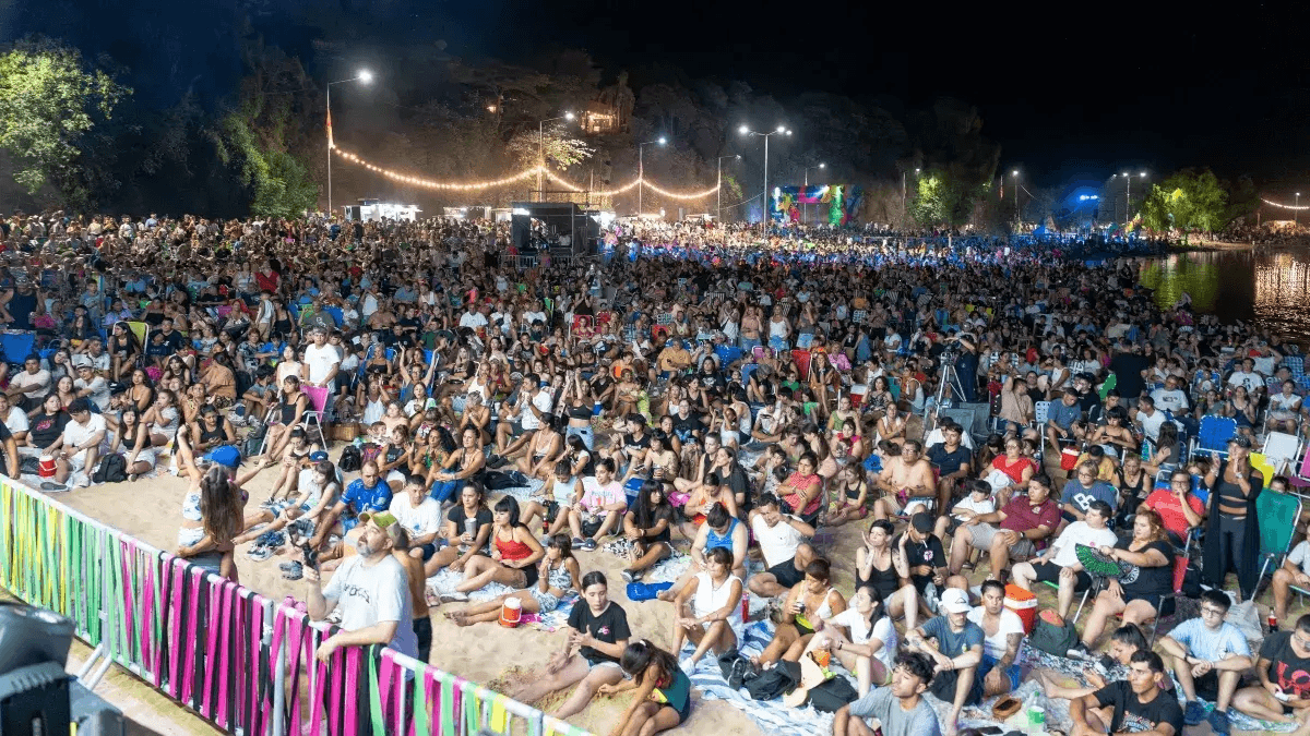 San Nicolás: Veranico vuelve a la Laguna Descubrí para animar las noches del verano