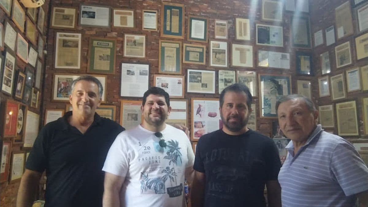 San Pedro: Investigadores de la UNR estudian en el Museo Paleontológico un quirquincho fósil