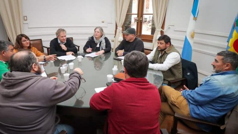 Hubo acuerdo en la paritaria municipal: 12% en julio y dos bonos de 10 mil pesos