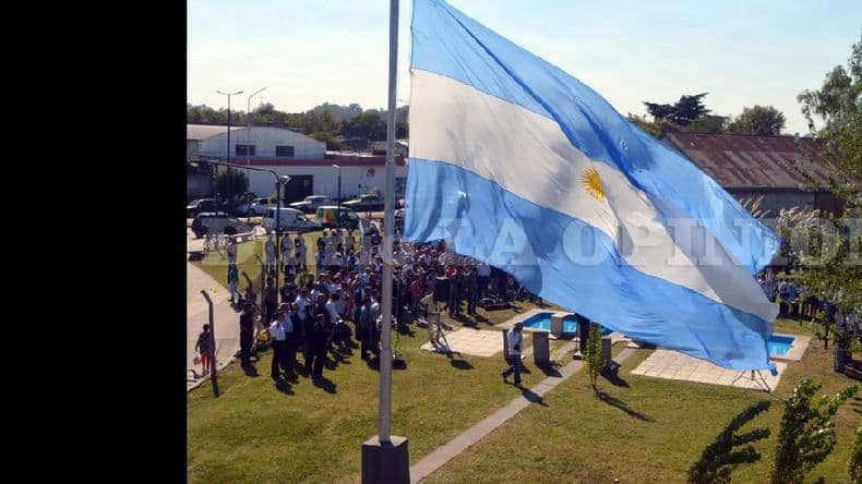 En honor a su creador, Manuel Belgrano, se celebra este miércoles el Día de la Bandera