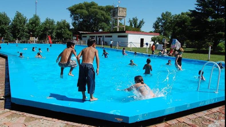 Volvieron a robar en el campo de deportes del club Douglas