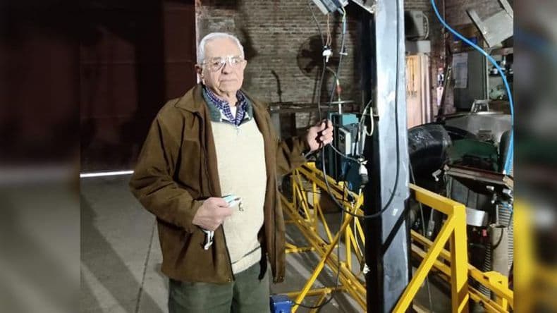 Abraham Ramón Jure, o quien por su curiosidad y trabajo impulsó realizaciones que lo trascienden