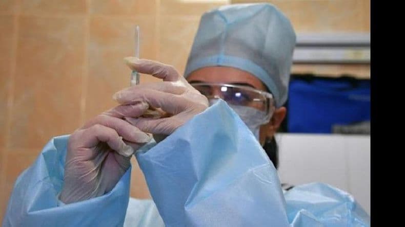 El Gobierno salió a poner precios máximos en medicamentos para tratar el coronavirus