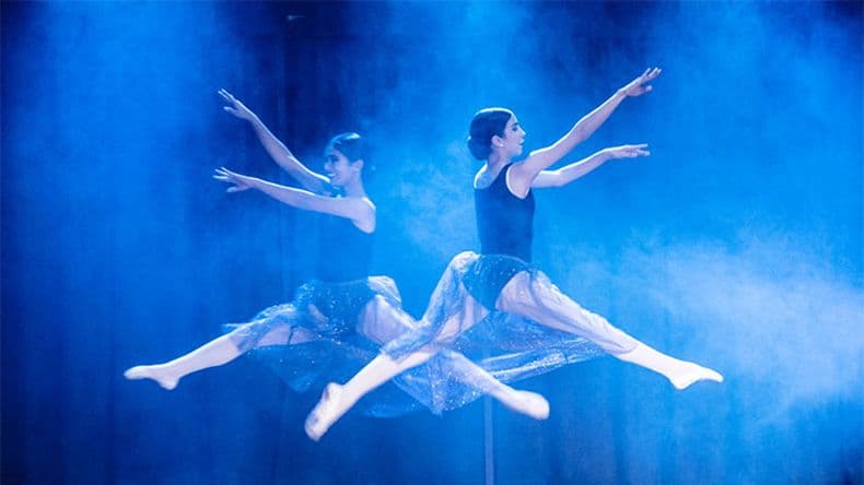Alumnas de Adagio rumbo a la Fundación Julio Bocca para una formación intensiva