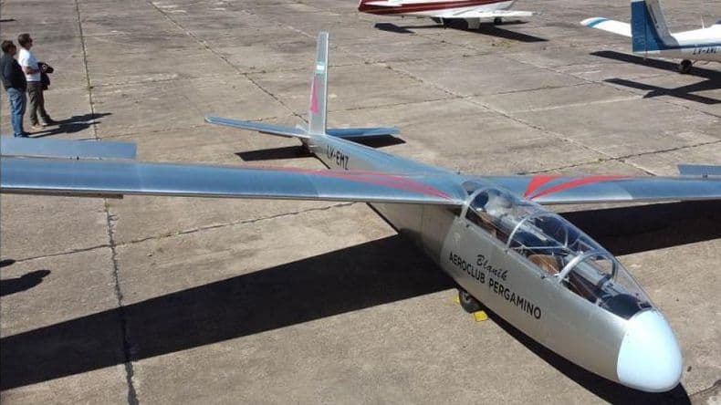 El Aeroclub presentó su nuevo planeador Blanik L13