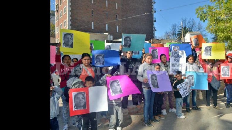 Pedido de justicia por la muerte de Antonela Escobar
