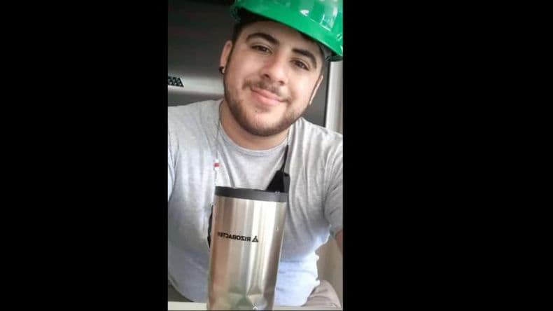 Realizan una marcha por el cambio de carátula de la causa de Agustín Baldoni