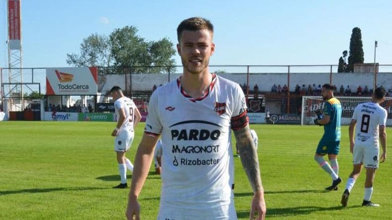 Agustín Pezzi: "Douglas Haig es mi casa y vamos a sacar esto adelante"