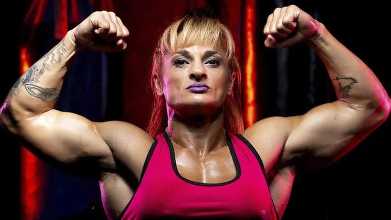 La exboxeadora Alejandra "Locomotora" Oliveras tuvo un ACV y fue internada de urgencia