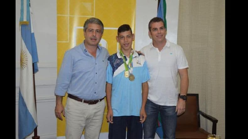Alexis Chávez regresó de San Pablo con dos medallas