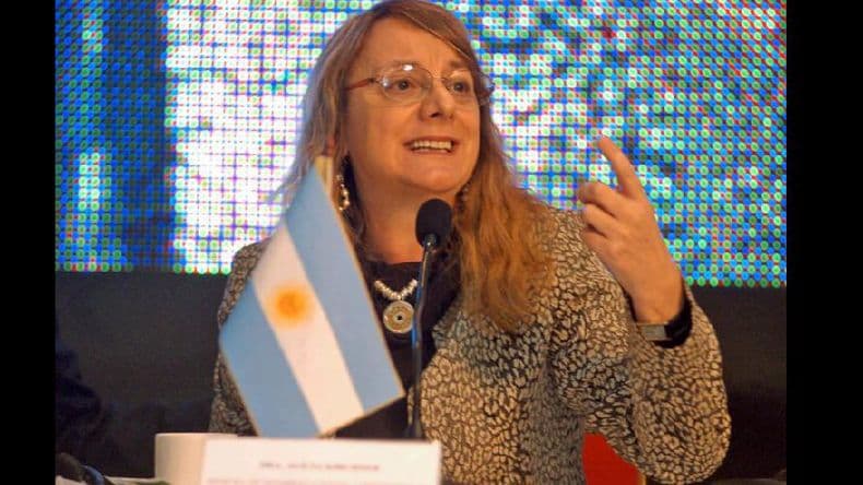 Denunciaron a Alicia Kirchner por un convenio con la UTN