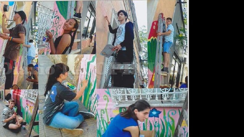 Un colorido mural embellece el frente de la Guardería San Pantaleón