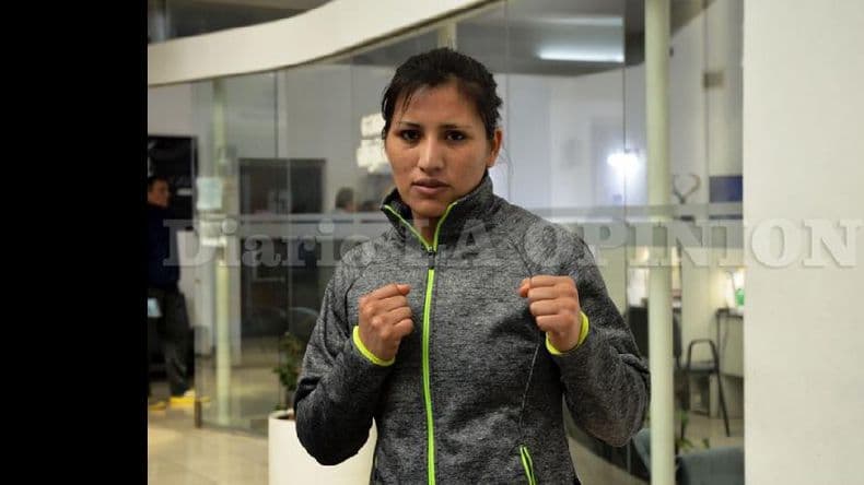 Anahí Sánchez anticipó el combate de su defensa del título superligero