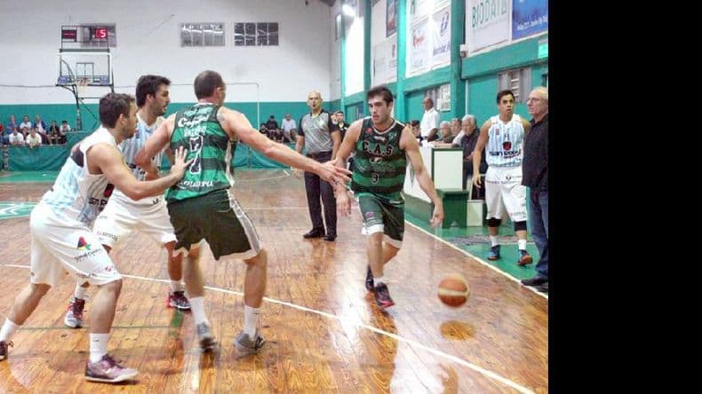 Federal: Argentino volvió a perder y ya no depende de sí mismo para clasificar