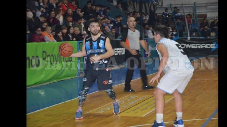 Cómoda victoria de Argentino en el inicio del triangular U19