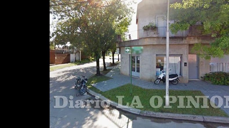 Denunciaron dos asaltos: a un motociclista y en un local comercial