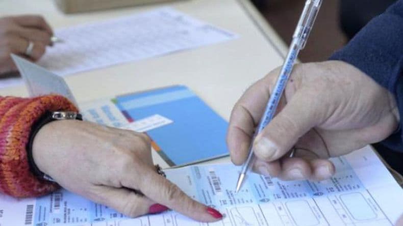 Autoridades de mesa para las elecciones en Pergamino se capacitan en la Unnoba