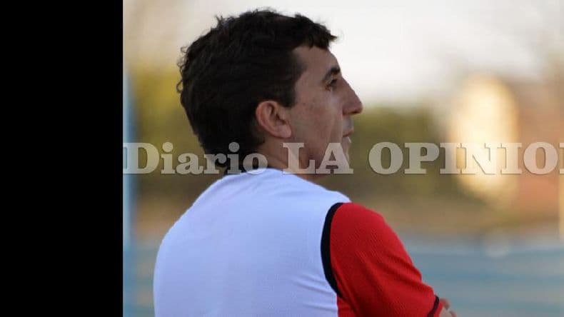 “Leo” Asís definirá el lunes si continuará o no en Racing