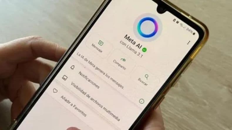 No te dejes engañar: no se puede desactivar el chatbot de inteligencia artificial de Whatsapp